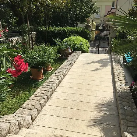 Dagmar 招待所 茨里克韦尼察